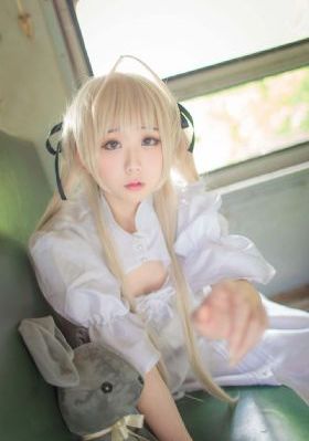 韩国学生的妈妈